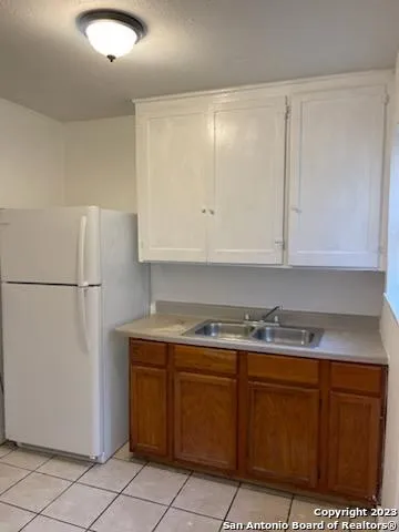 519 walton San Antonio, TX 78225